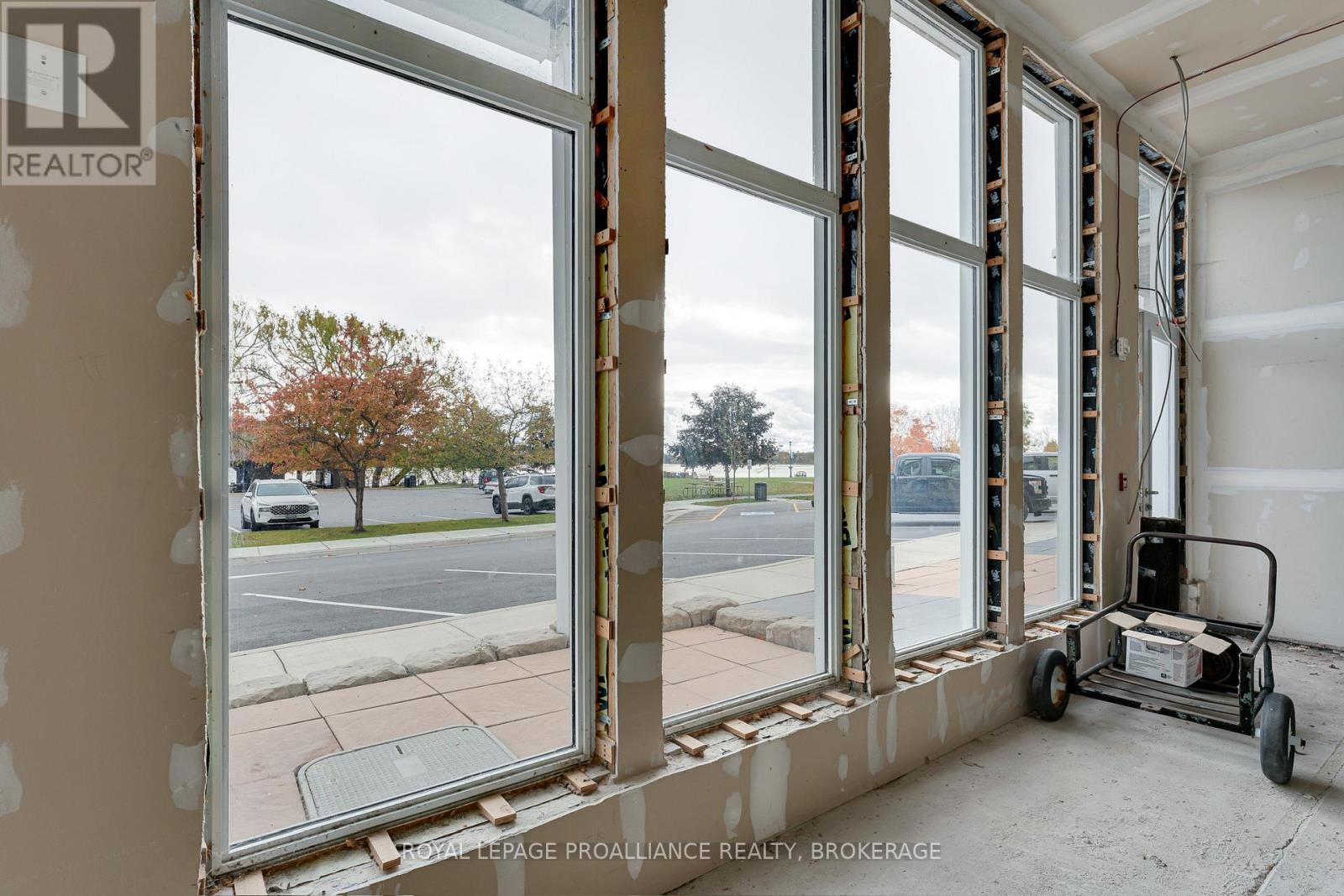10 - 130 Water Street Property Photo 3