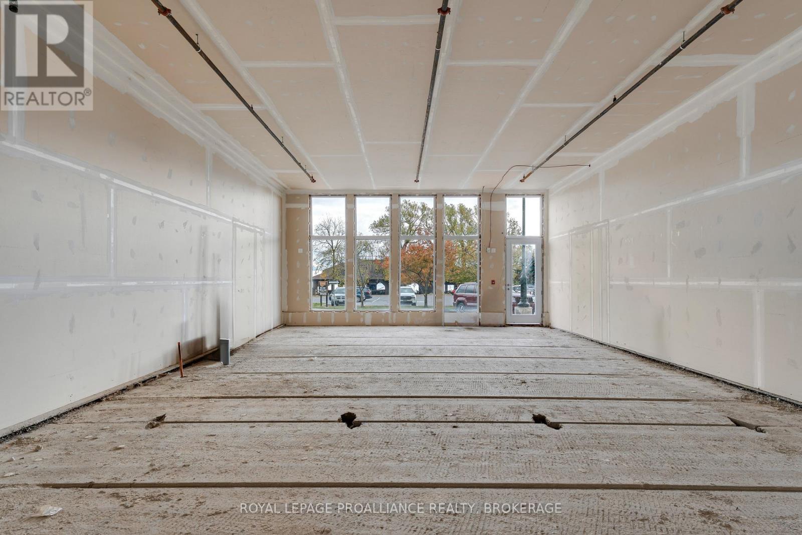 10 - 130 Water Street Property Photo 4