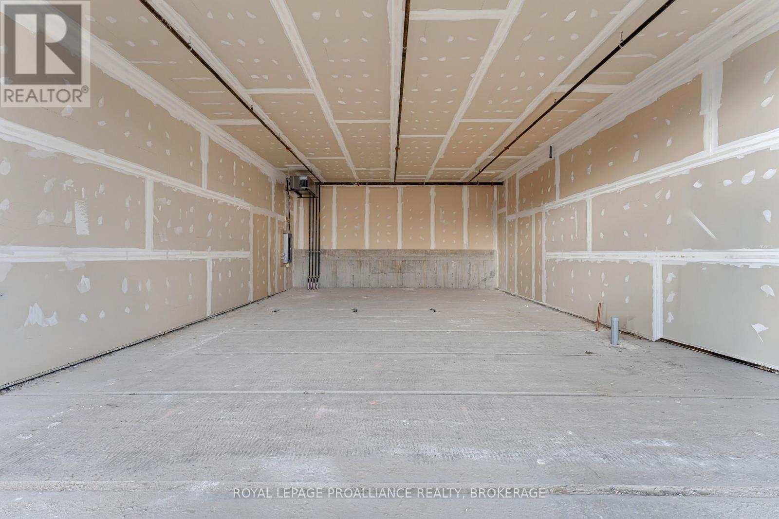 10 - 130 Water Street Property Photo 5