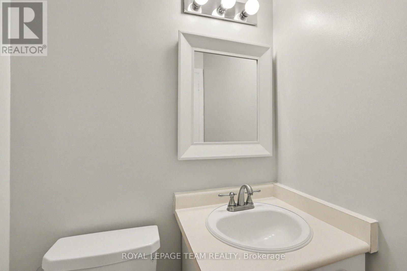 1377 Guthrie Street Property Photo 7