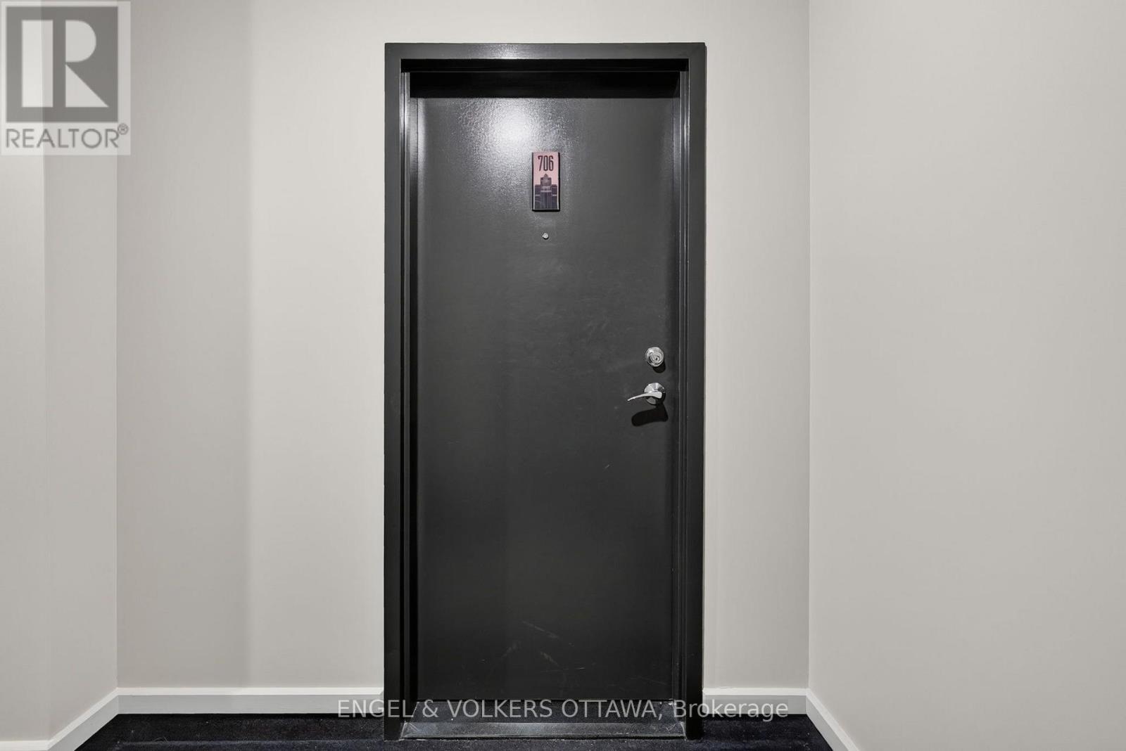 706 - 245 Kent Street Property Photo 6