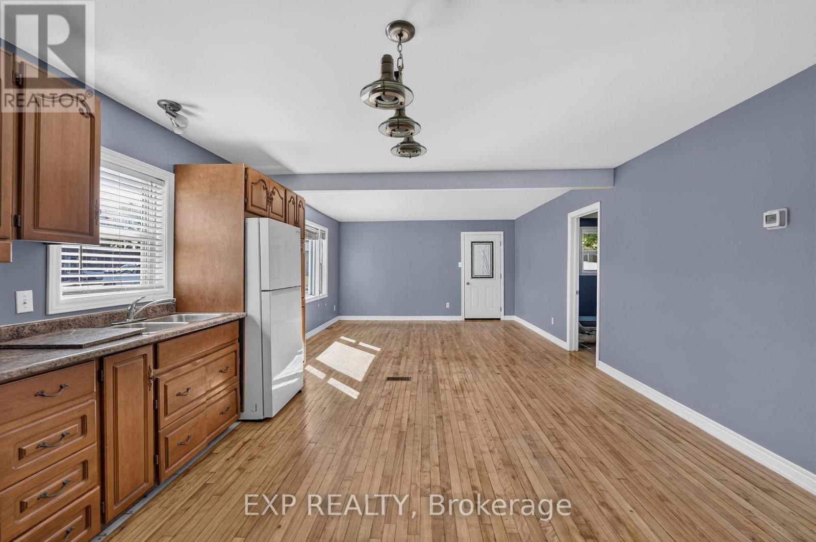 97 Deere Street Property Photo 11