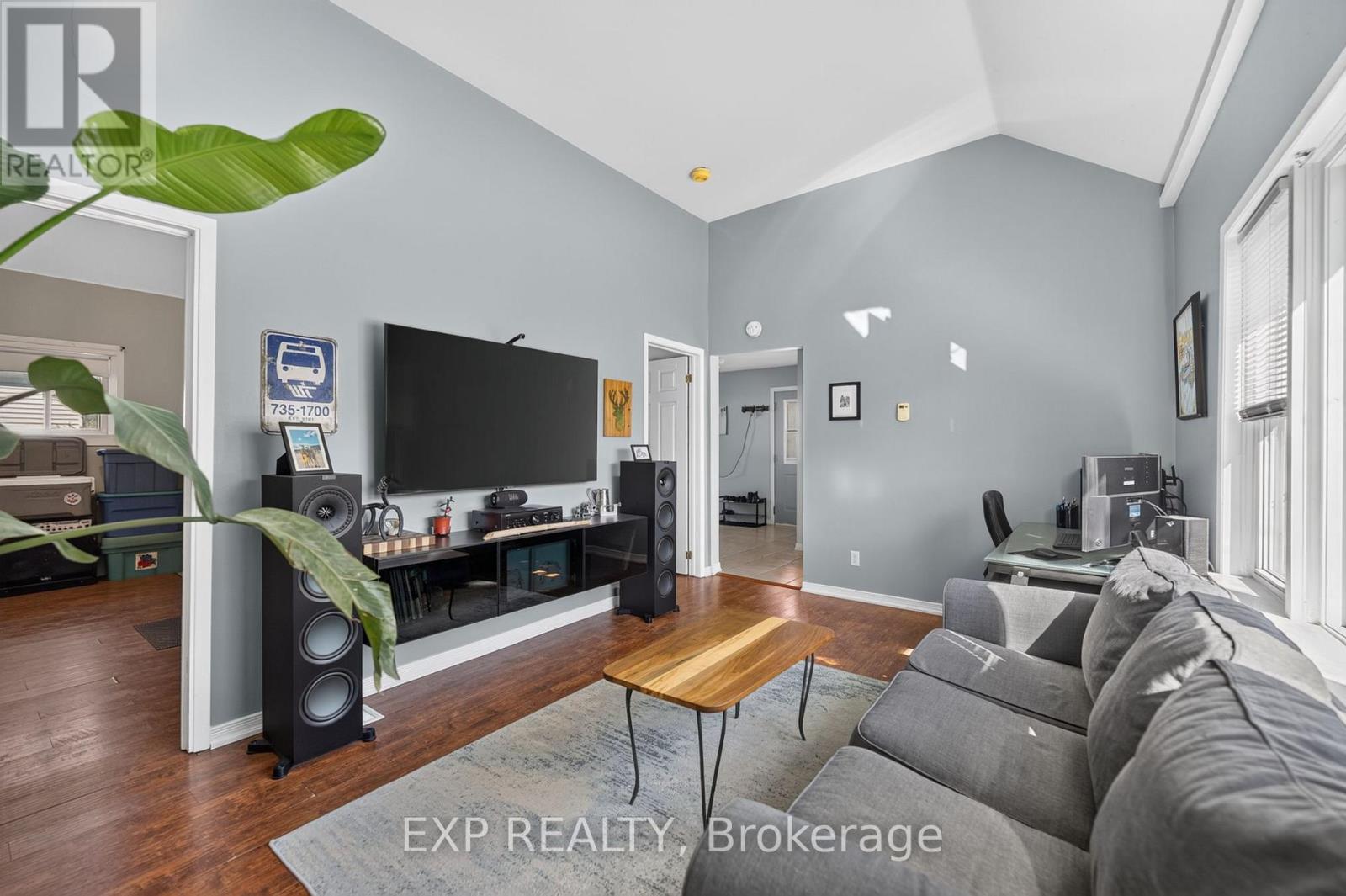 97 Deere Street Property Photo 24