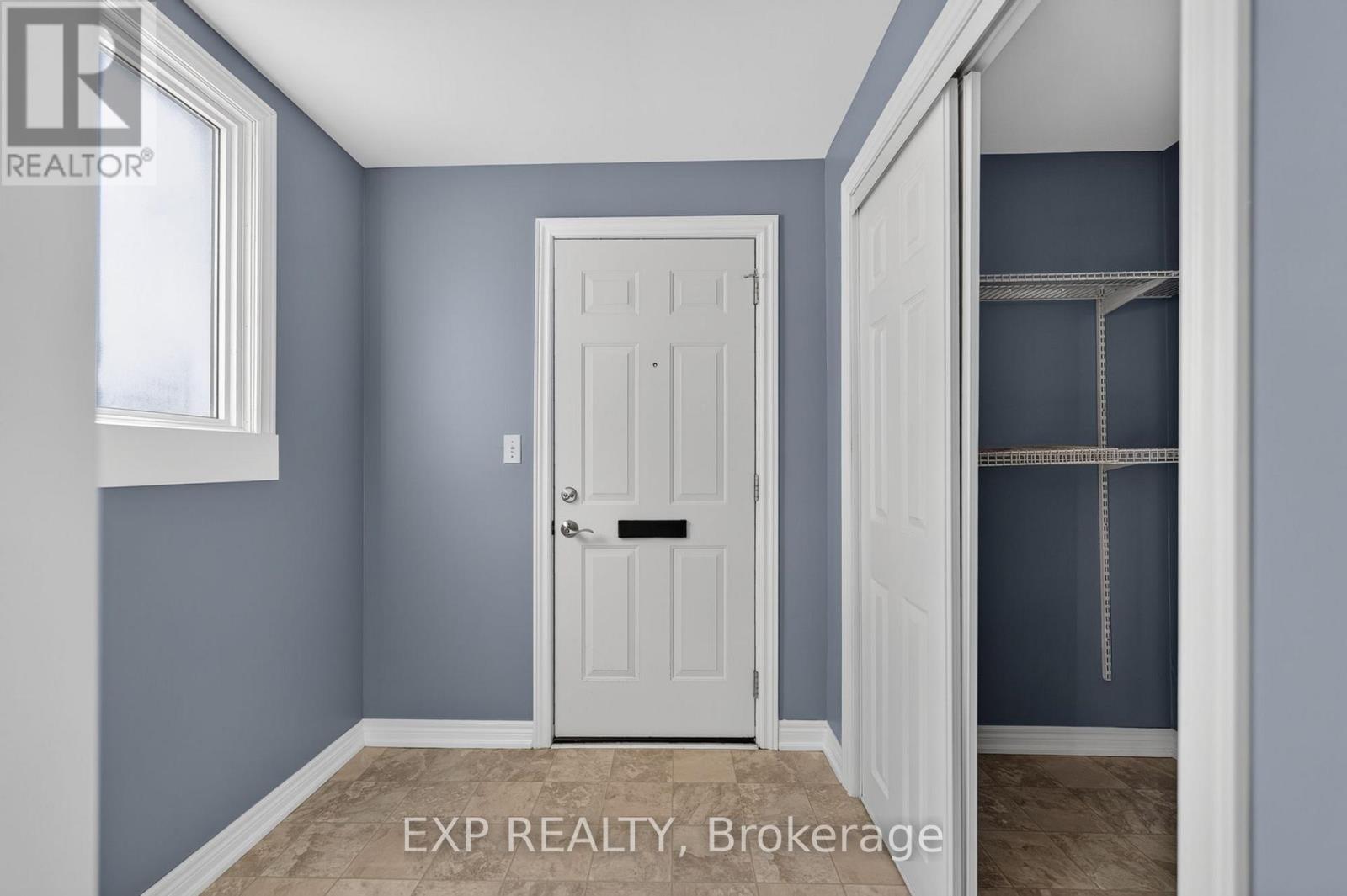 97 Deere Street Property Photo 27