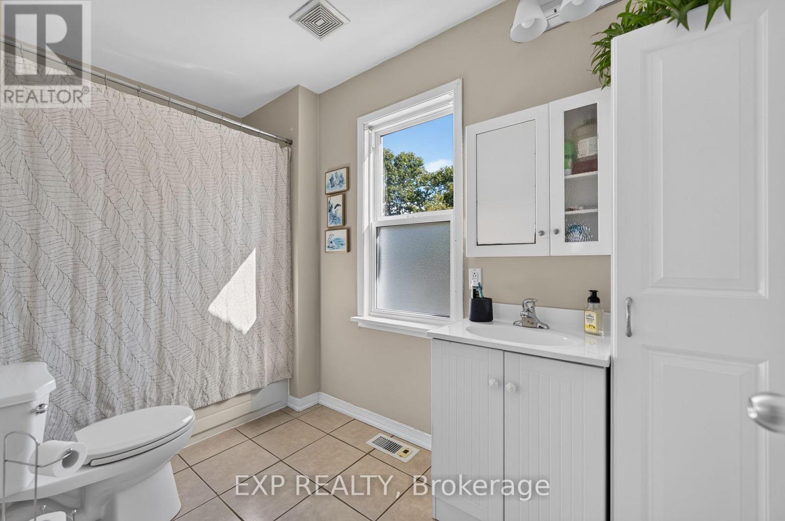 97 Deere Street Property Photo 30