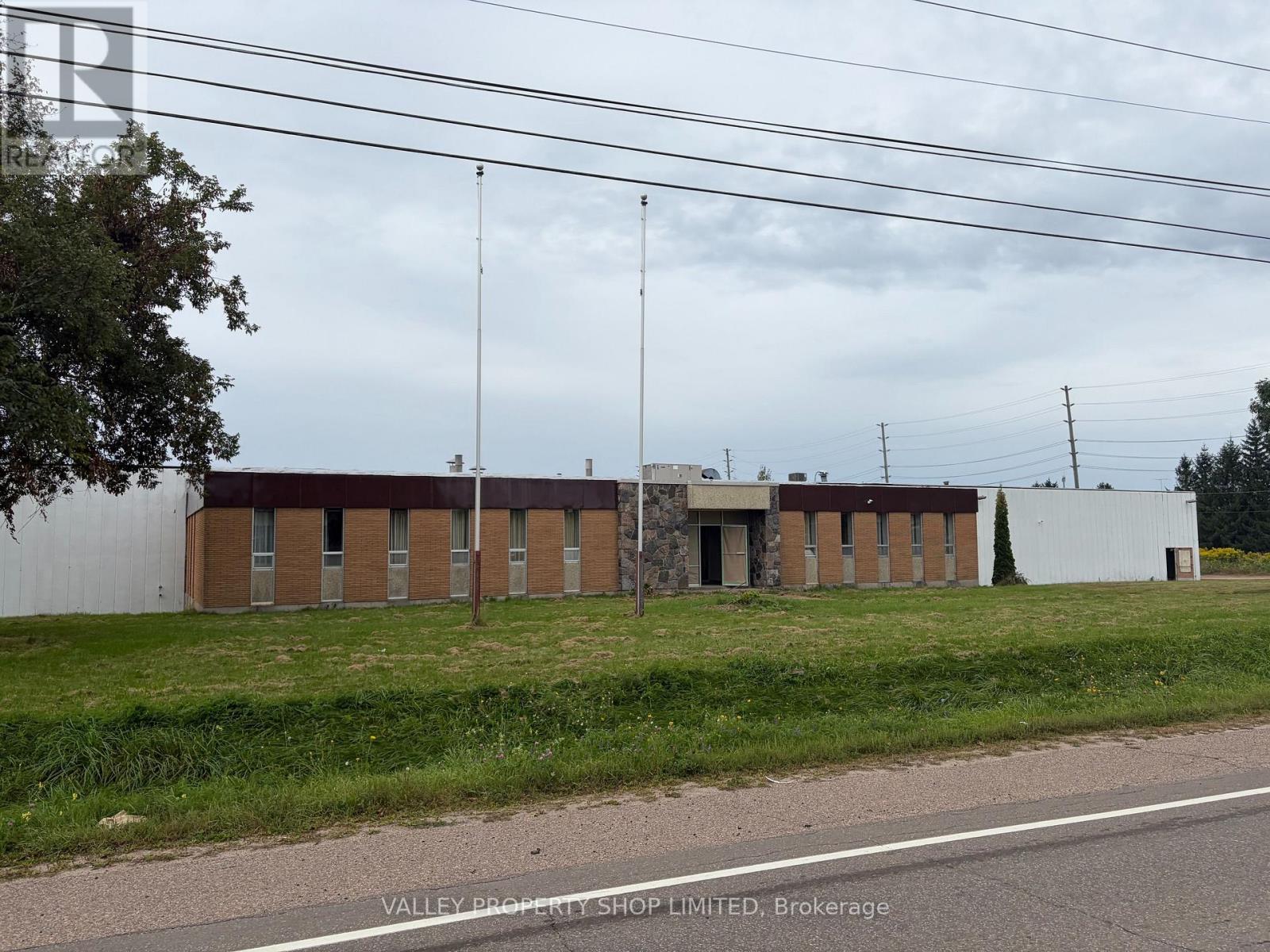 950 Mackay Street Property Photo 1