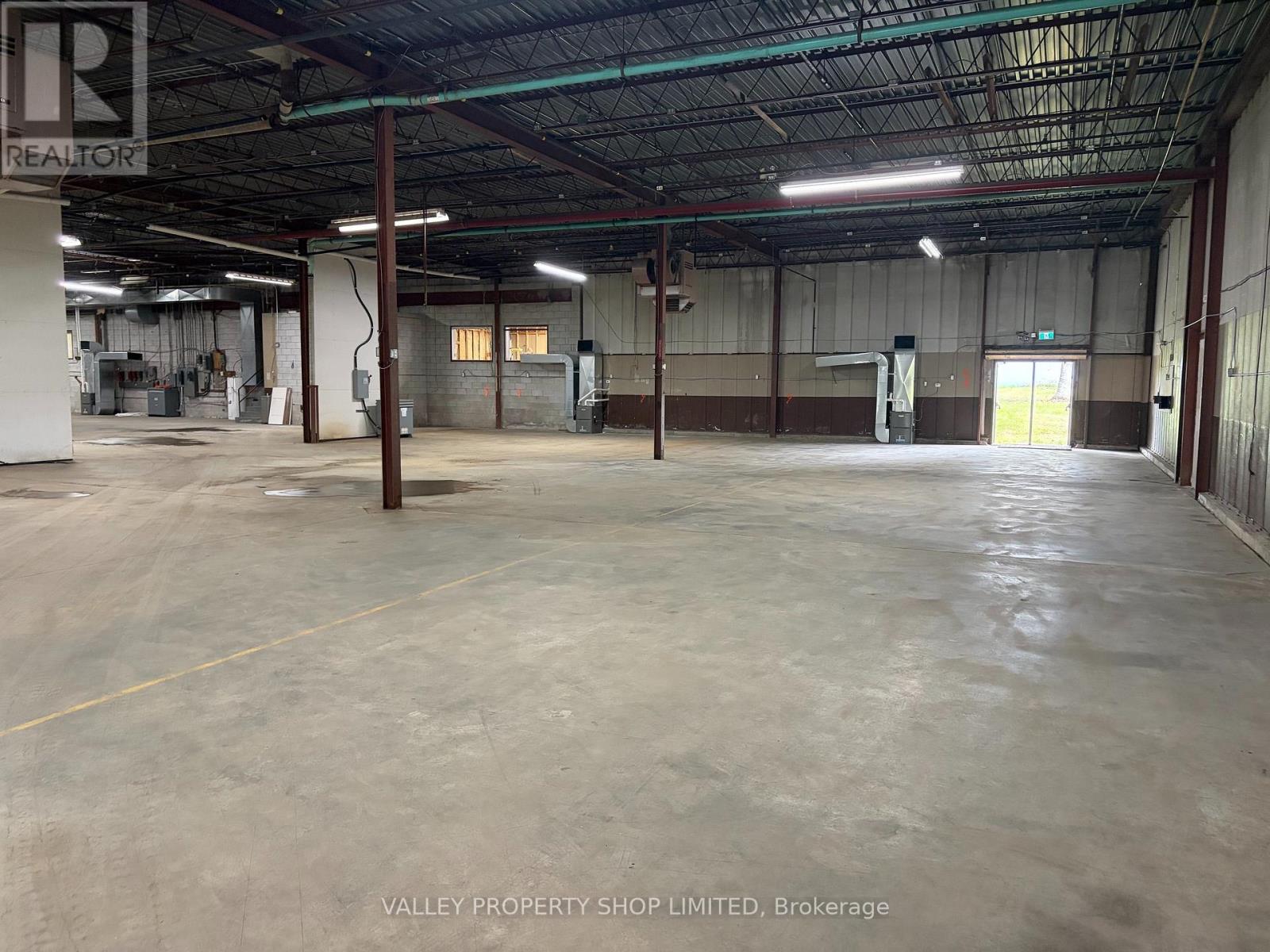 950 Mackay Street Property Photo 6