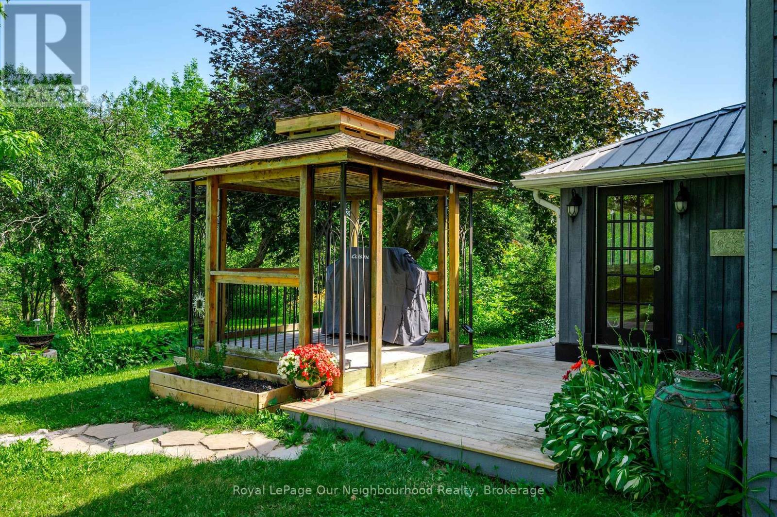 154 Collin Road Property Photo 39