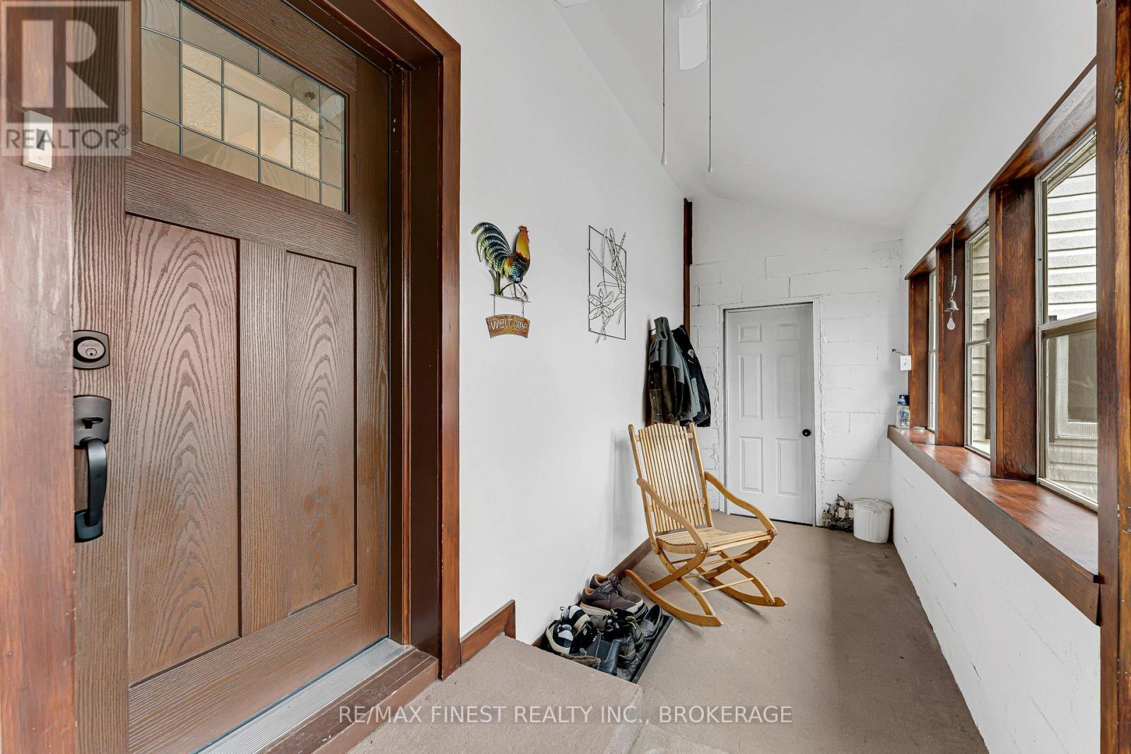 2018 Rutledge Road Property Photo 5