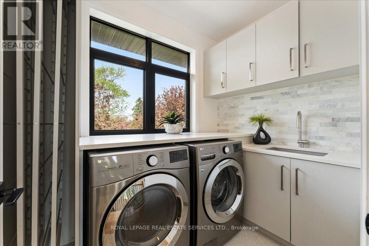 251 Aldercrest Avenue Property Photo 31