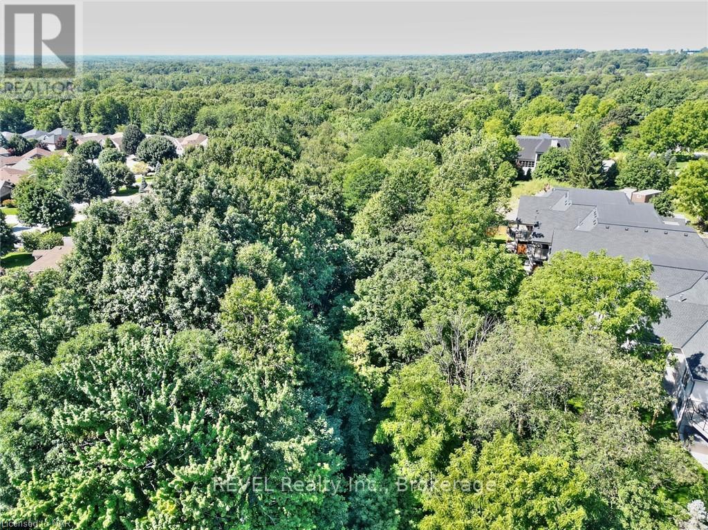 26 Oakridge Boulevard Property Photo 40