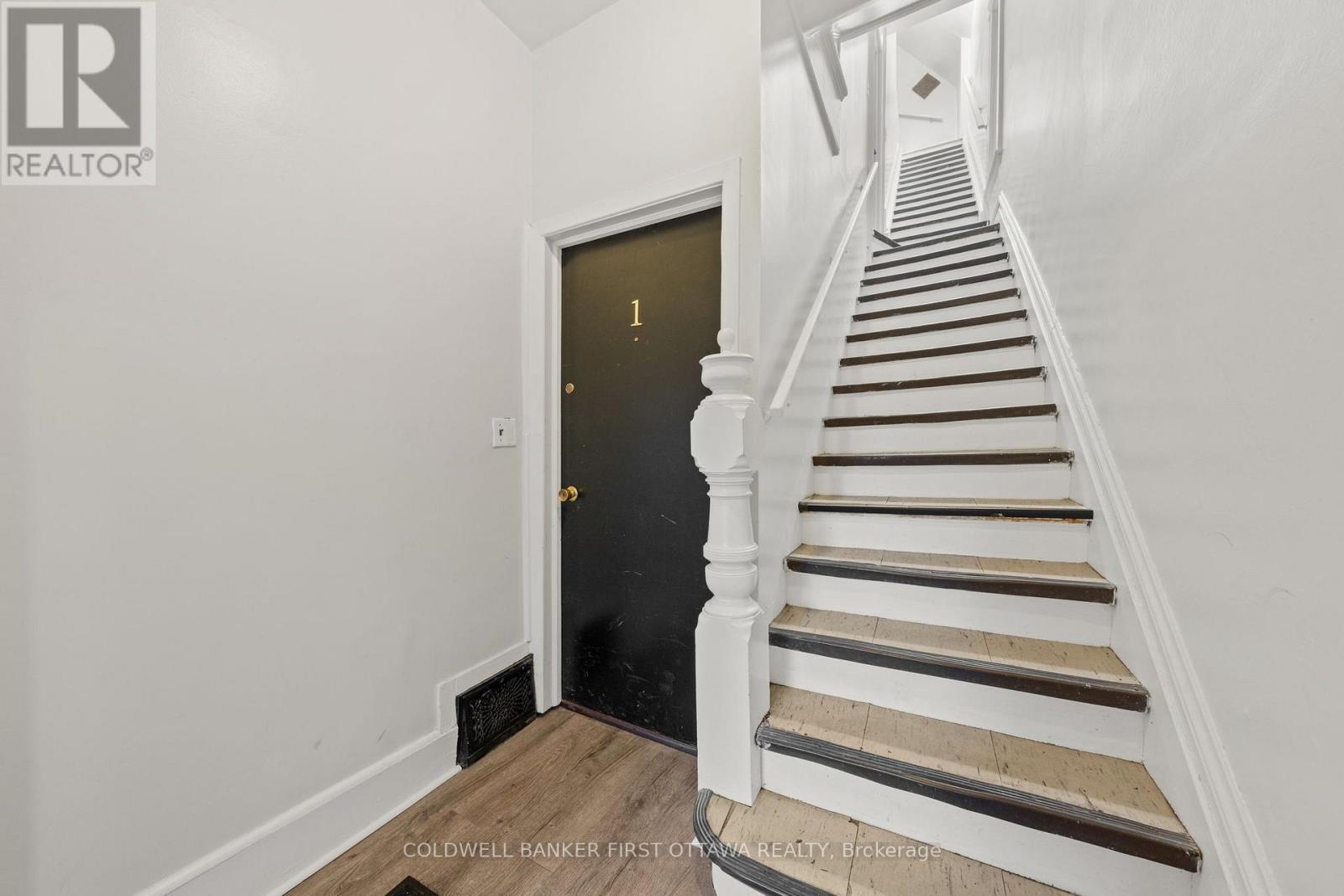277 Arlington Avenue Property Photo 4