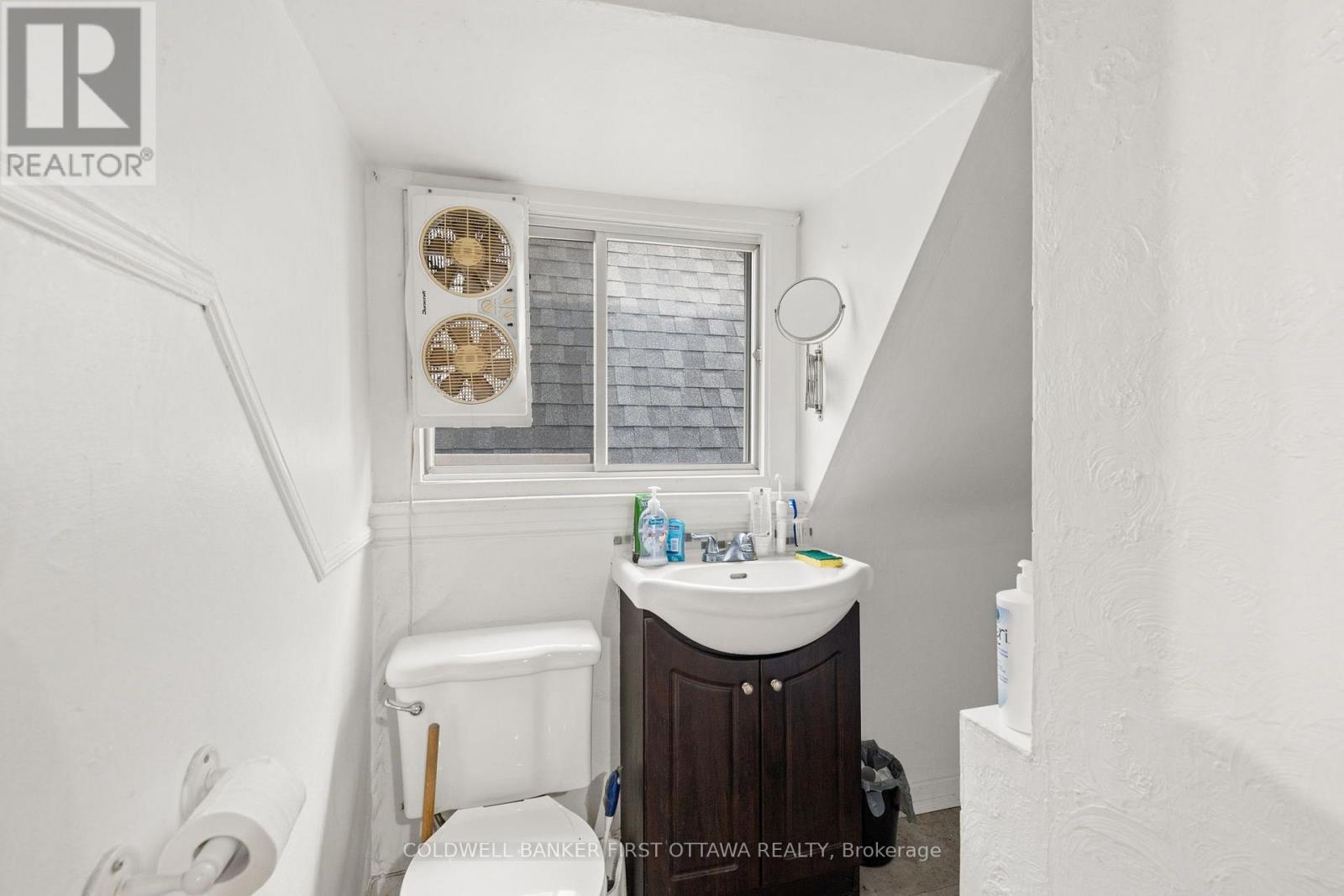 277 Arlington Avenue Property Photo 32