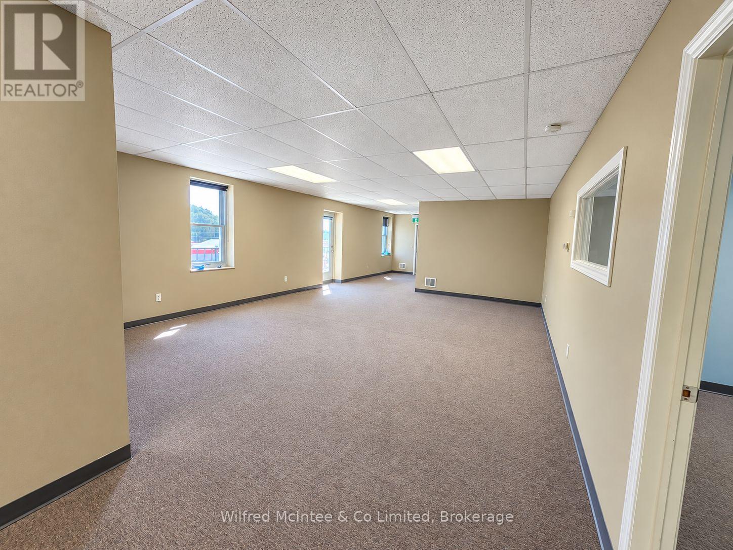 152 Josephine Street Property Photo 6