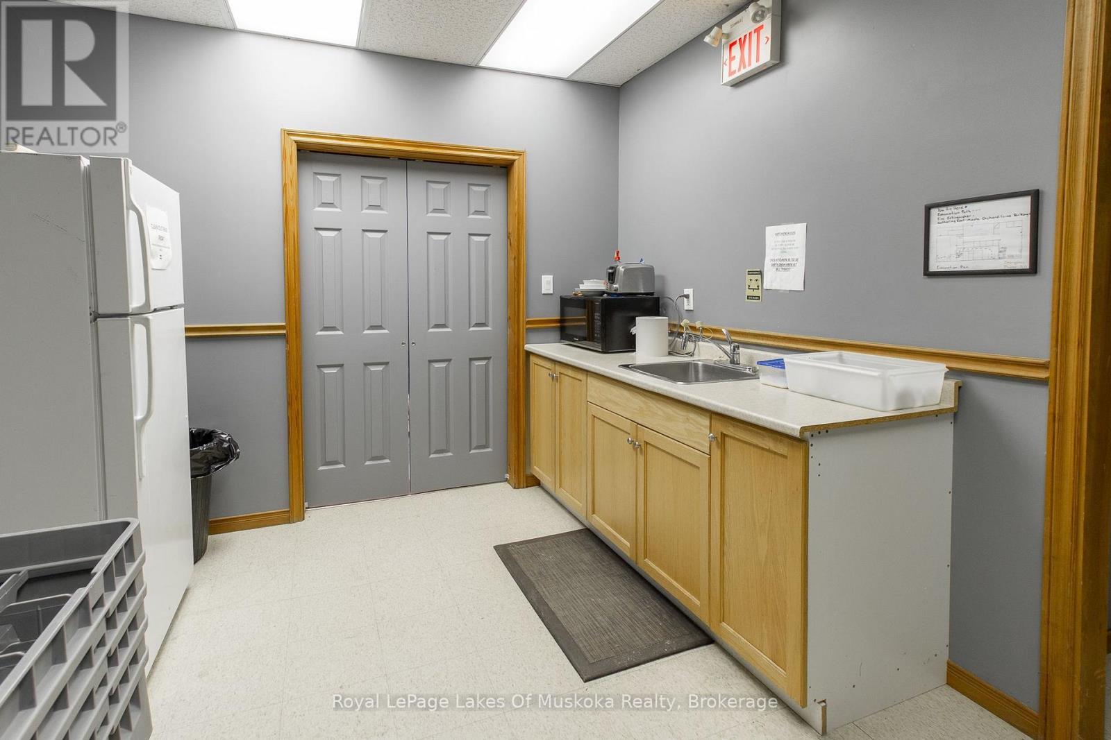 11 Gray Road Property Photo 9