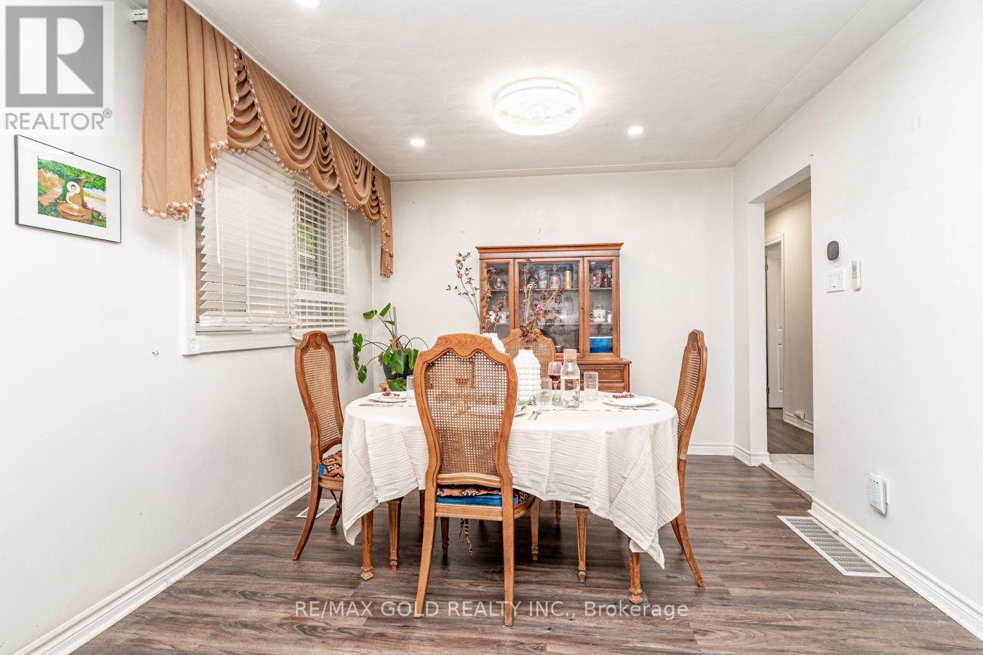 55 Ramblewood Way Property Photo 10