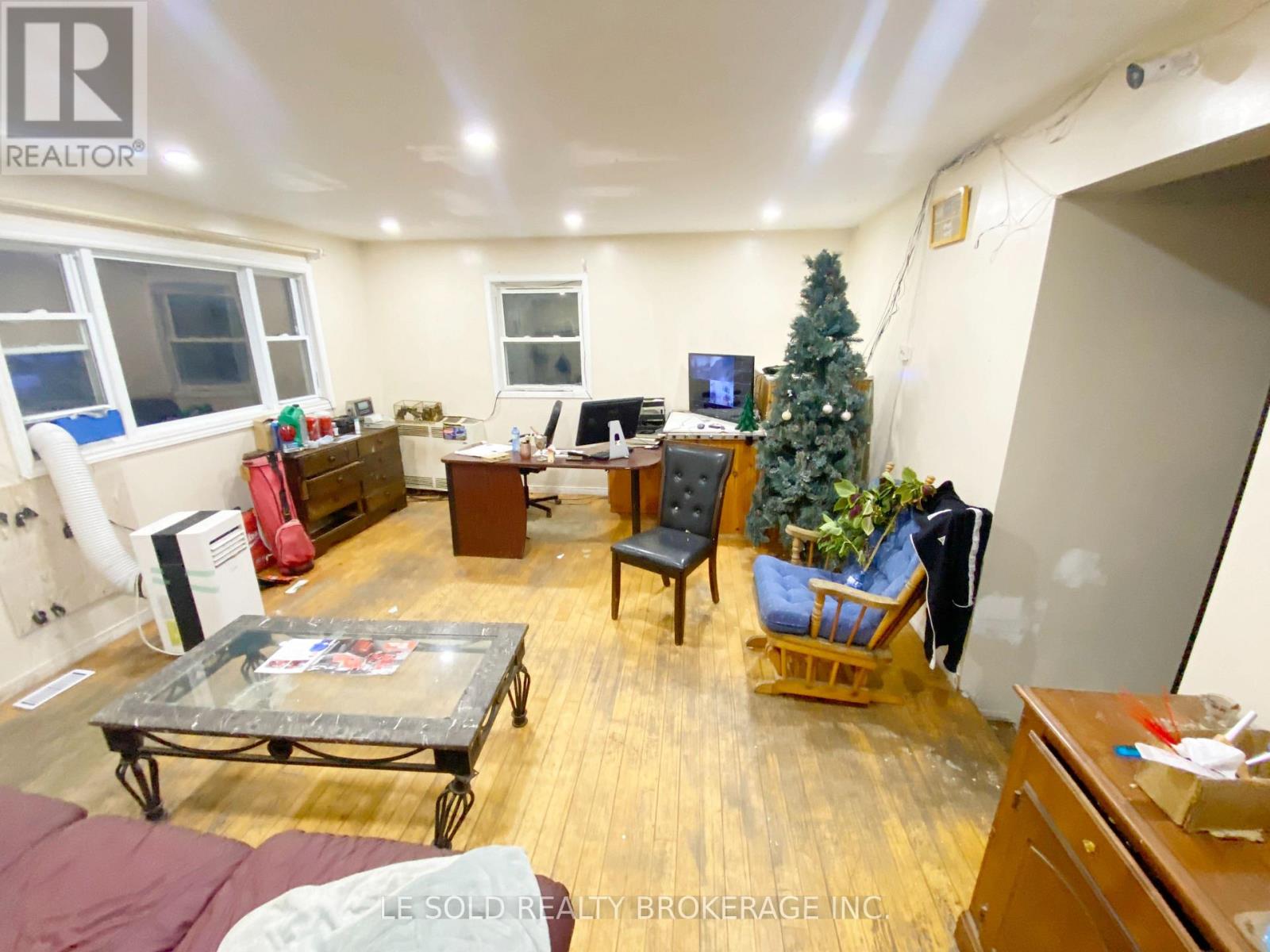 2420 Providence Line Property Photo 8