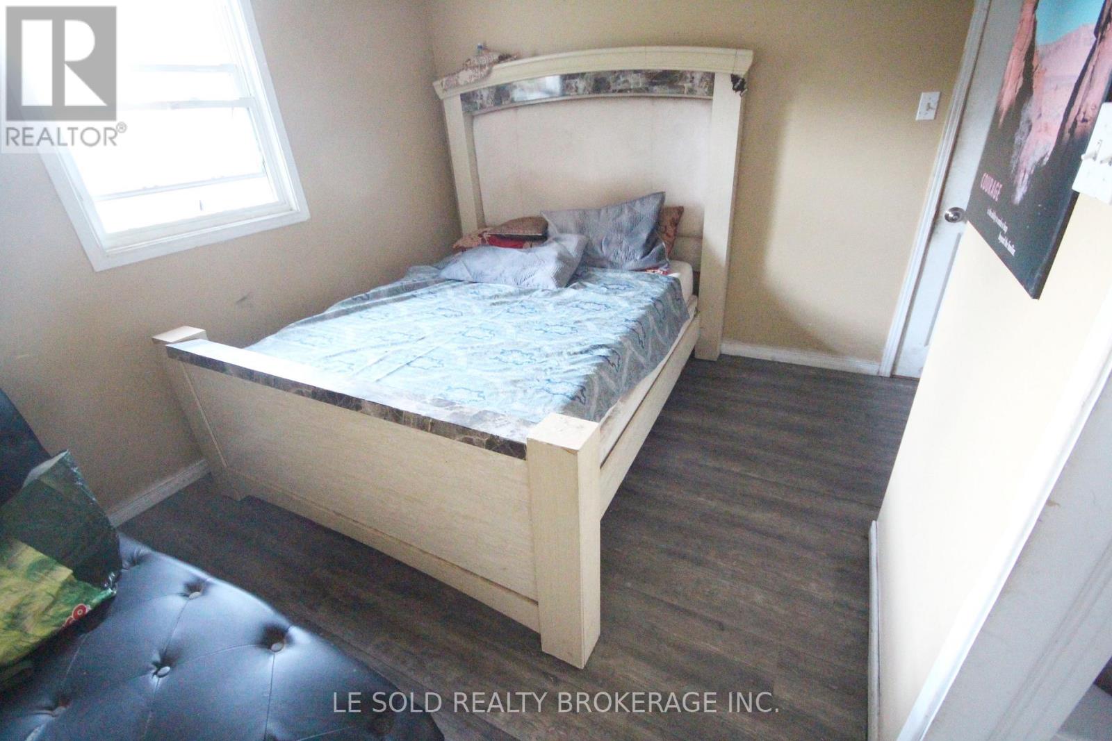 2420 Providence Line Property Photo 9