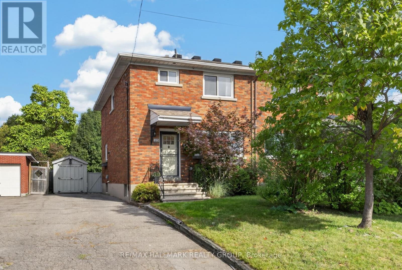 1213 Emperor Avenue Property Photo 1