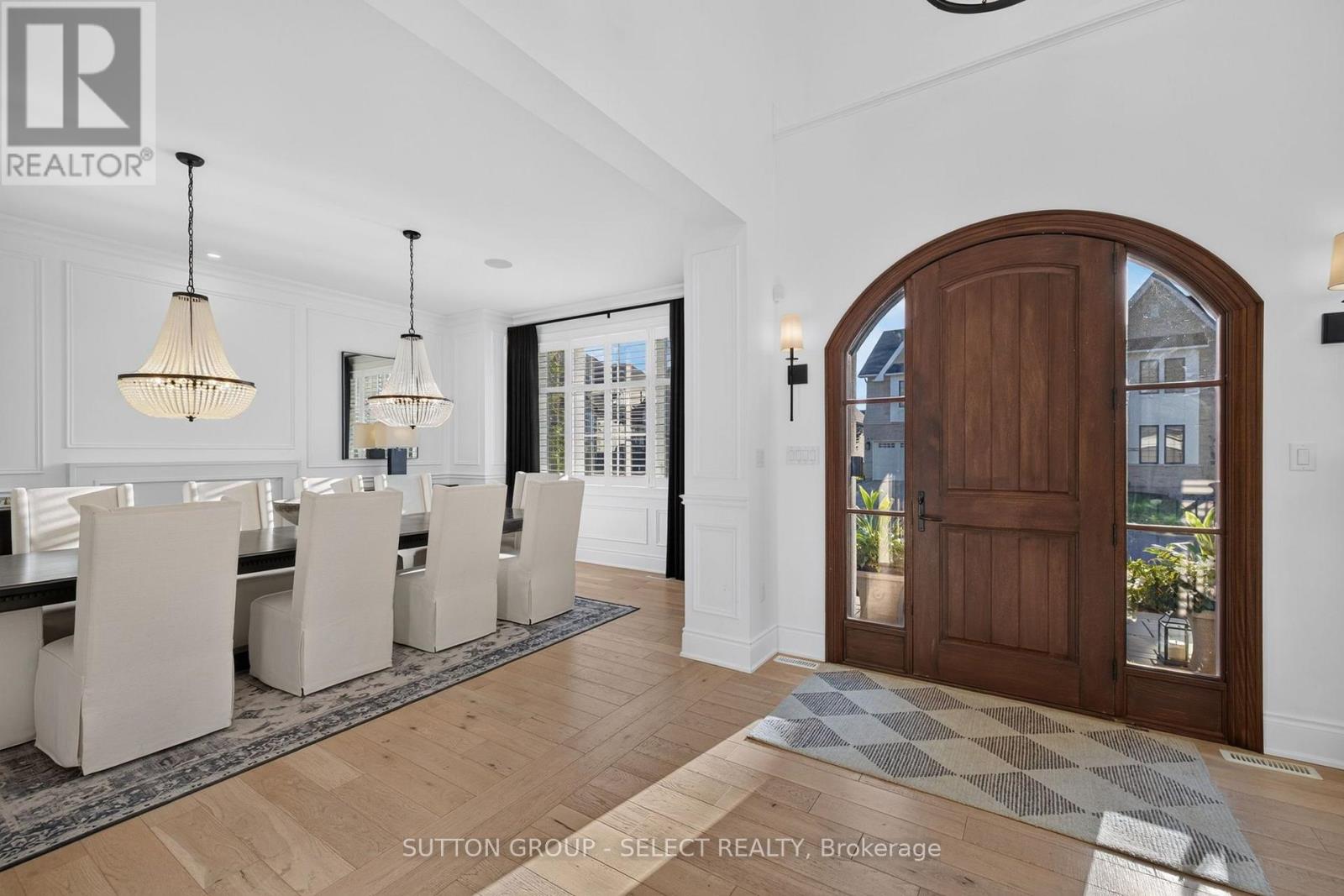 1764 Upper West Avenue Property Photo 3