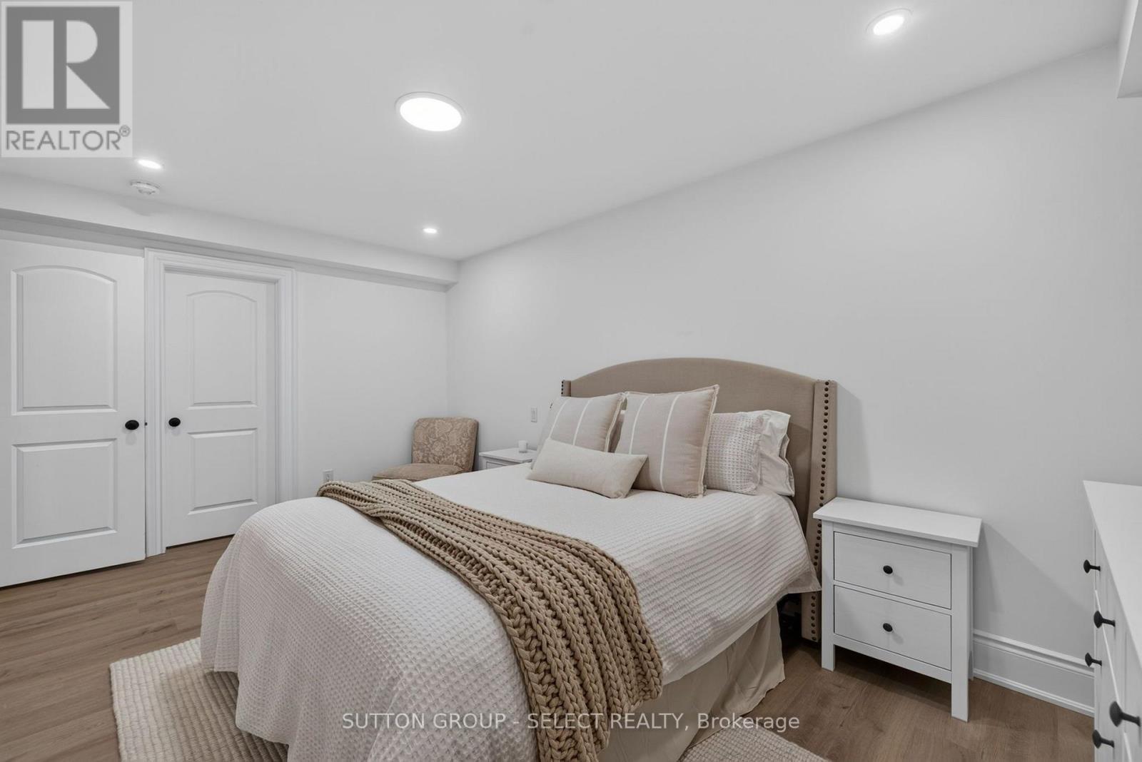 1764 Upper West Avenue Property Photo 29