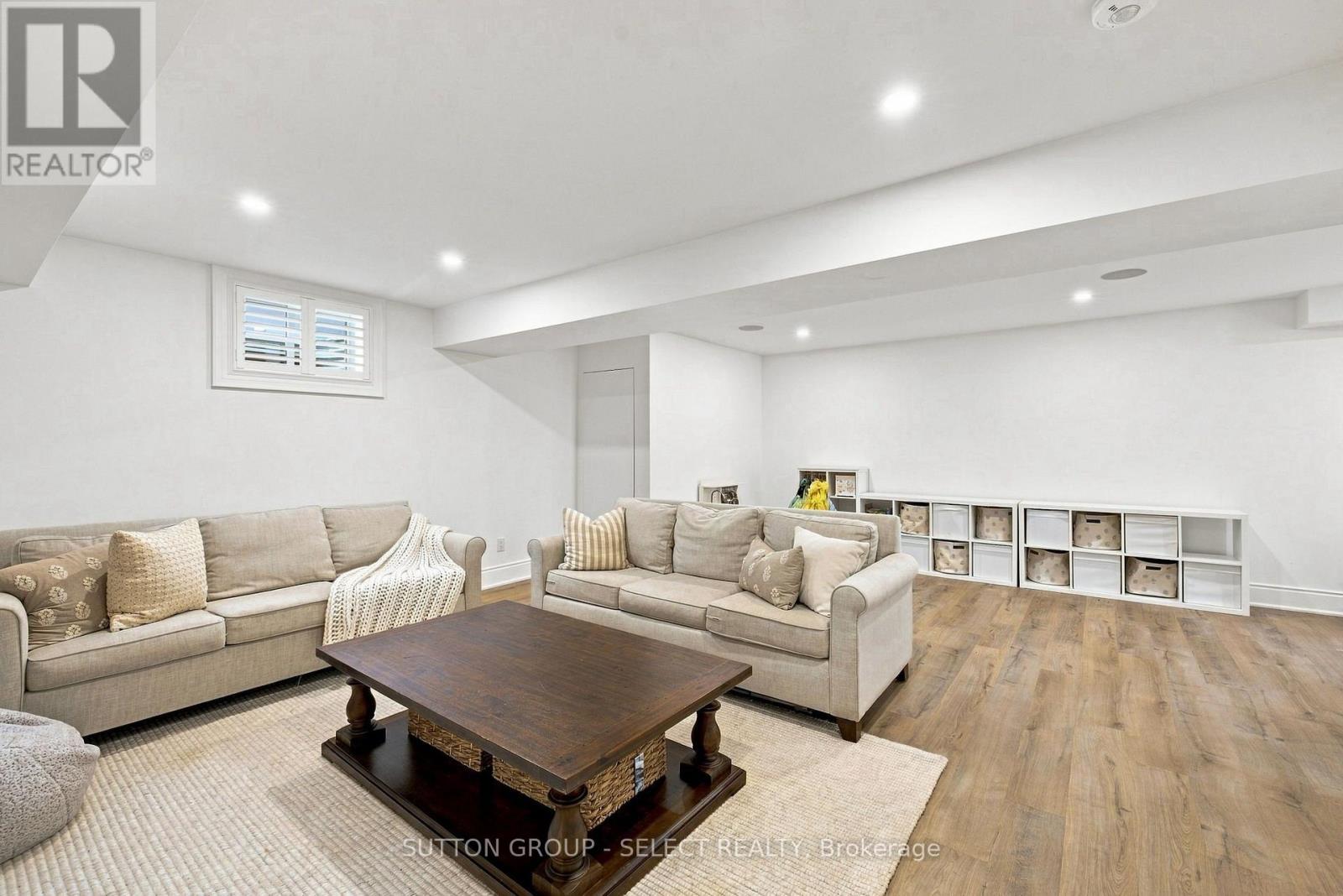 1764 Upper West Avenue Property Photo 34