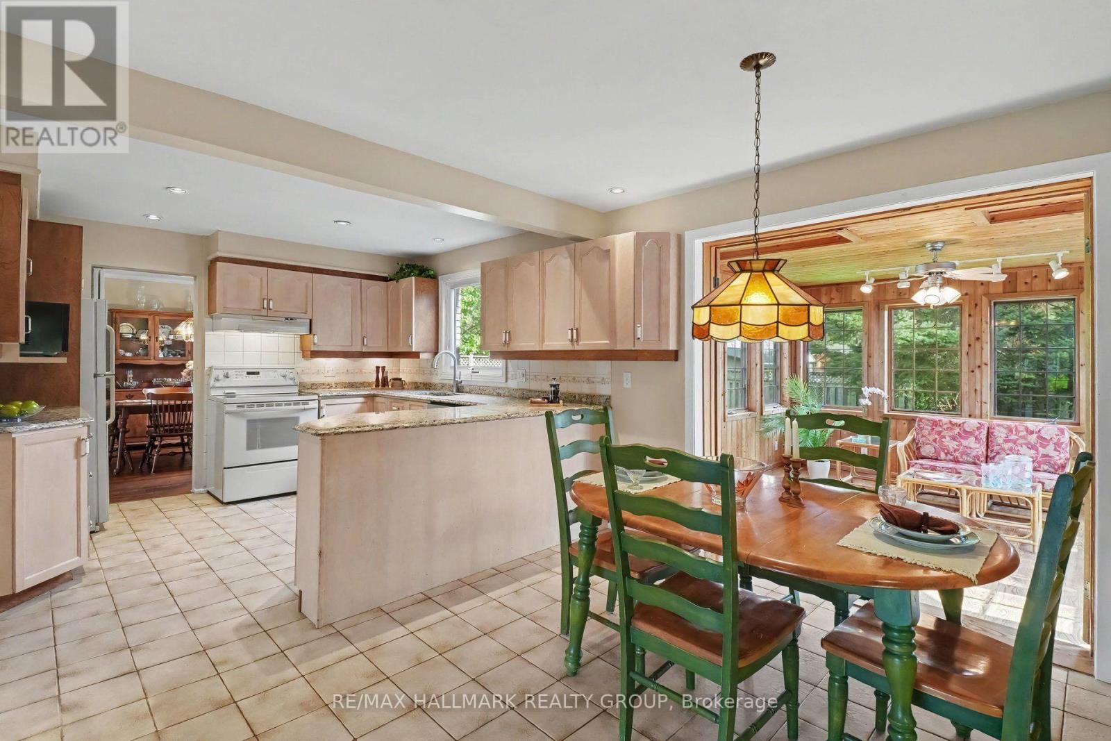 41 Denewood Crescent Property Photo 6