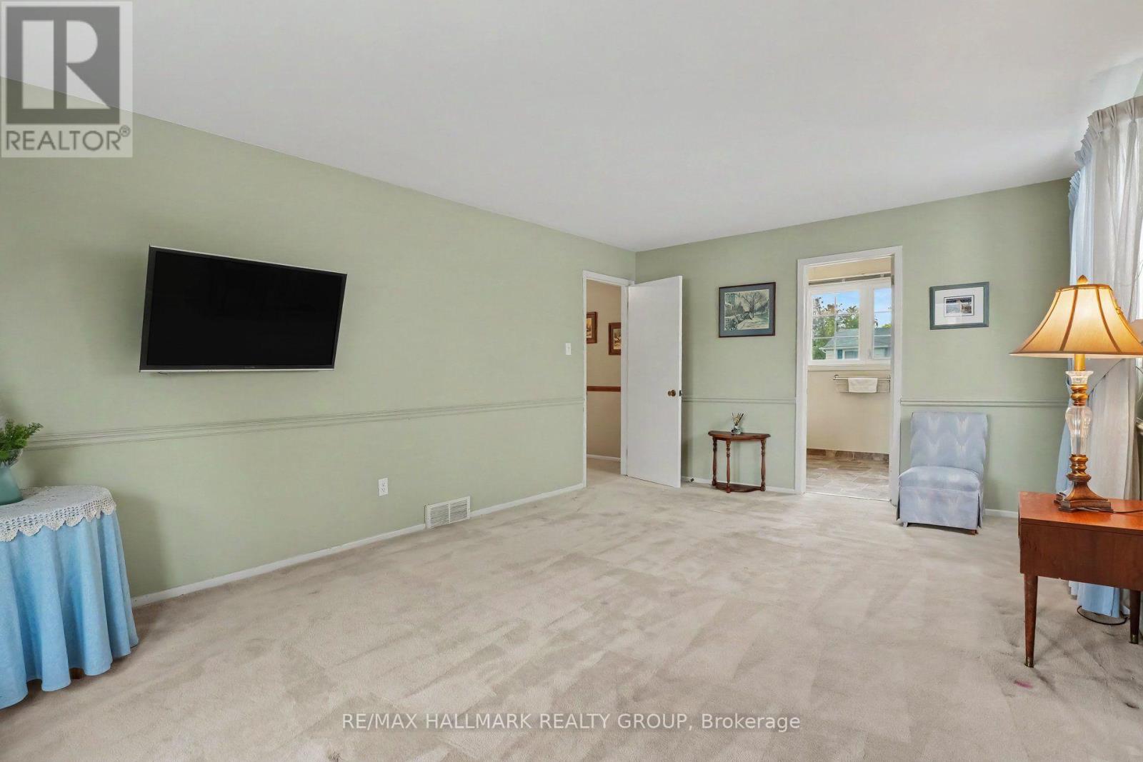 41 Denewood Crescent Property Photo 18