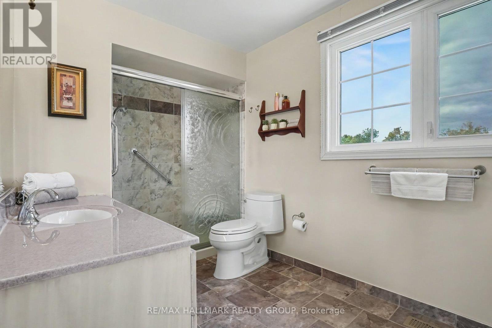 41 Denewood Crescent Property Photo 20