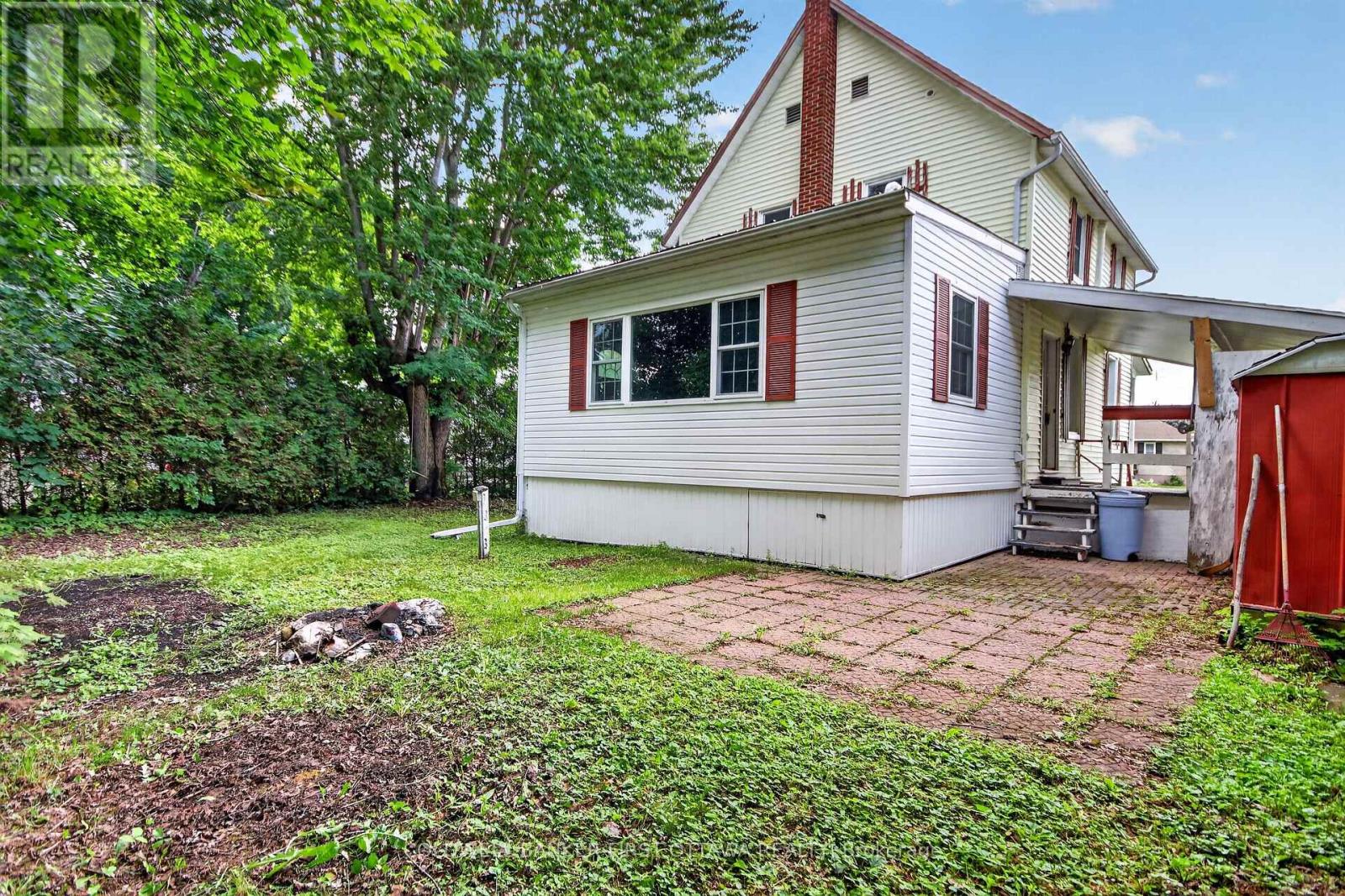 9 Maud Street Property Photo 20
