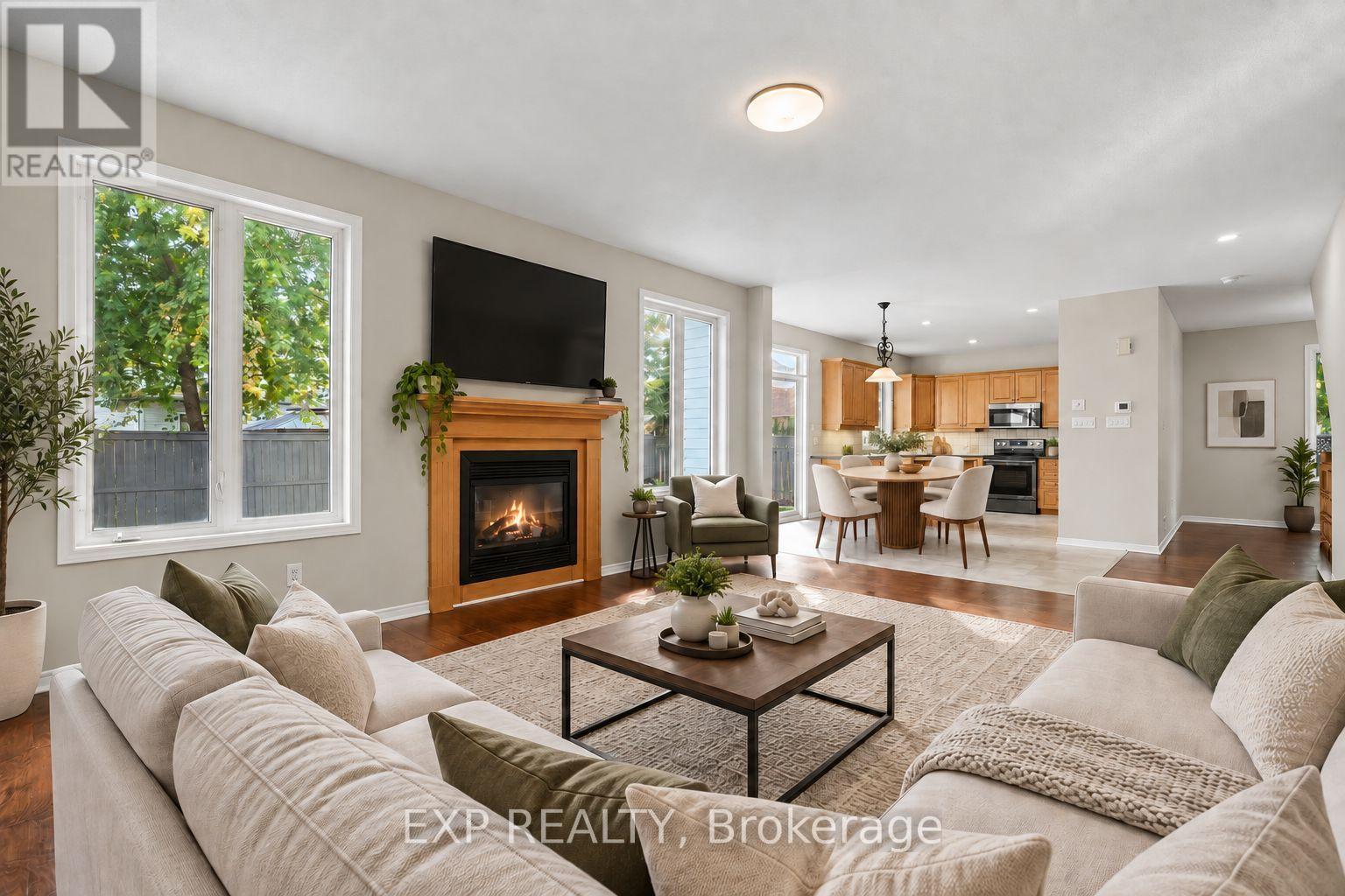 203 Harbour View Street Property Photo 8