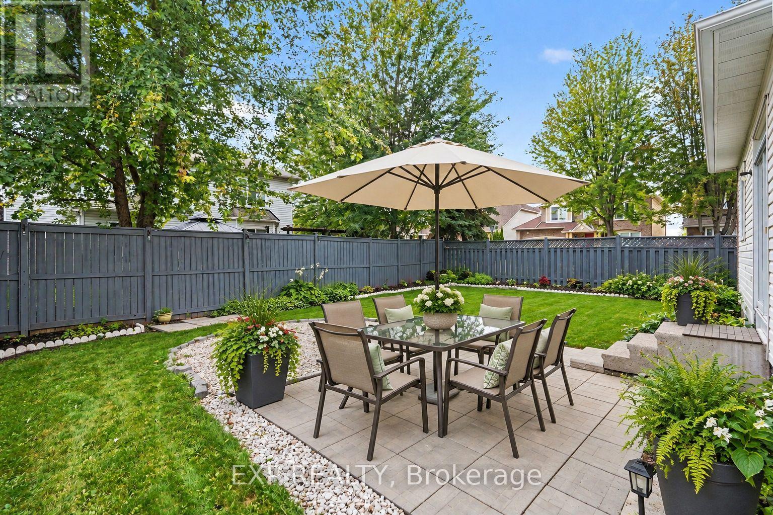 203 Harbour View Street Property Photo 25