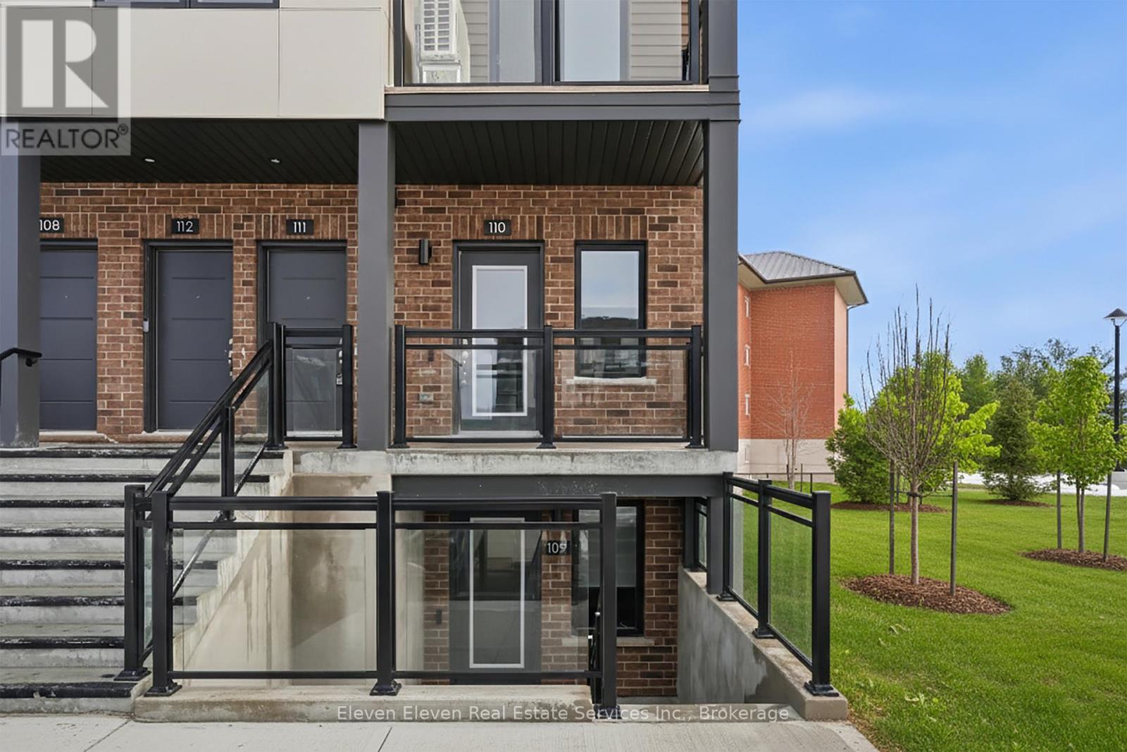 55 - 331 Clair Road E Property Photo 1