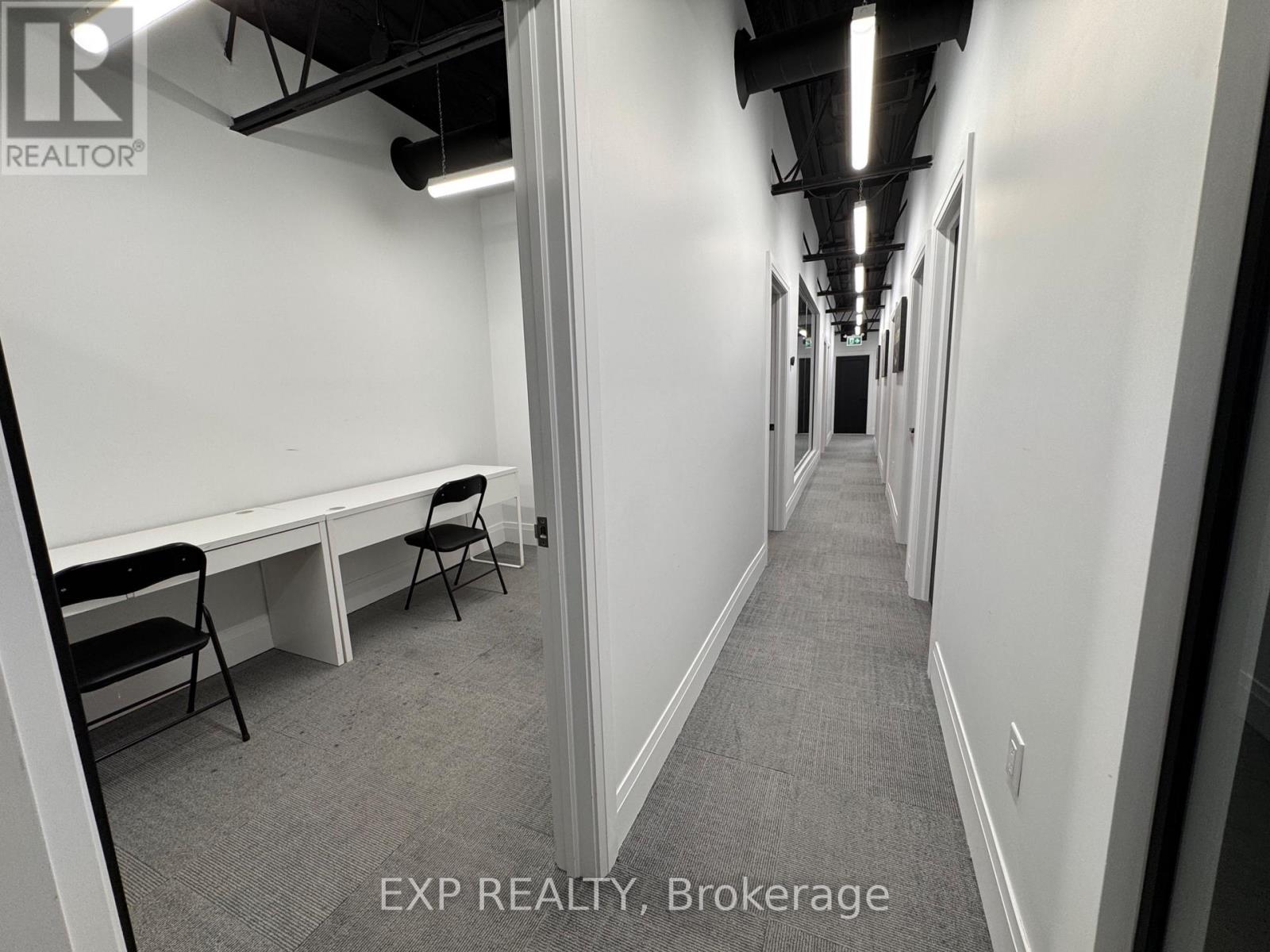 Office #1 - 156 Parkdale Avenue N Property Photo 2