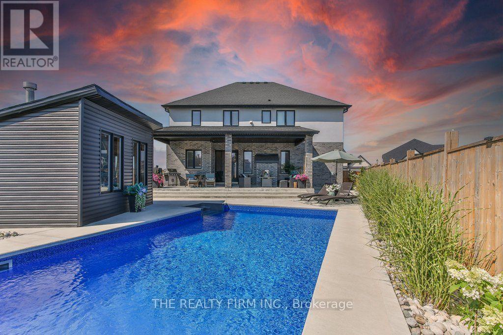 4 SYCAMORE ROAD