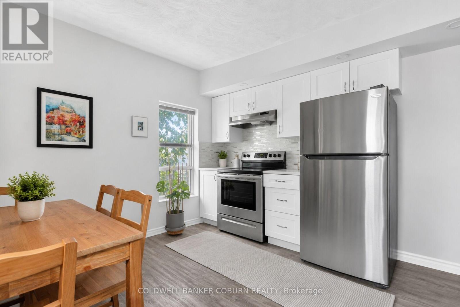 698 Cooper Street Property Photo 28