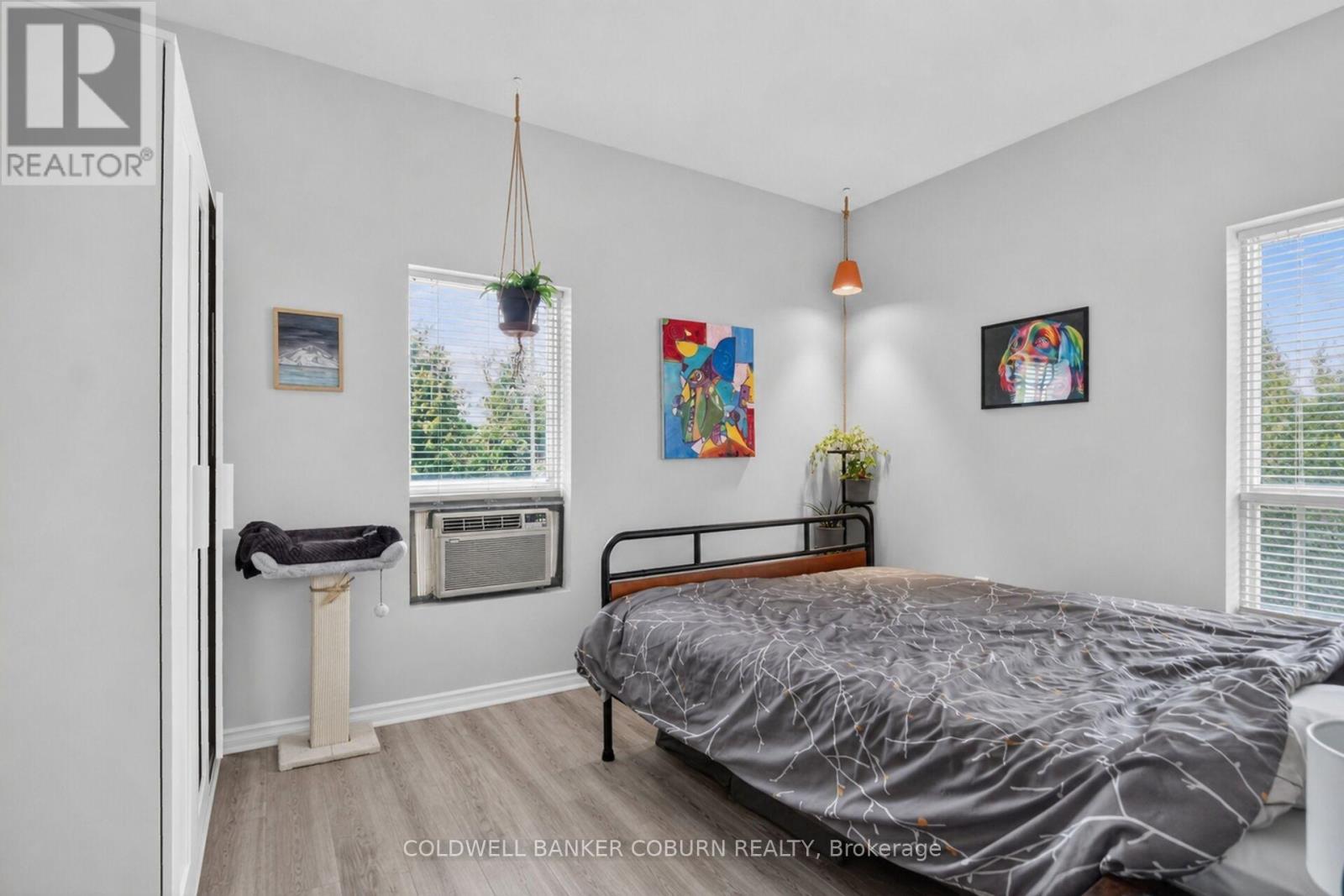 698 Cooper Street Property Photo 30
