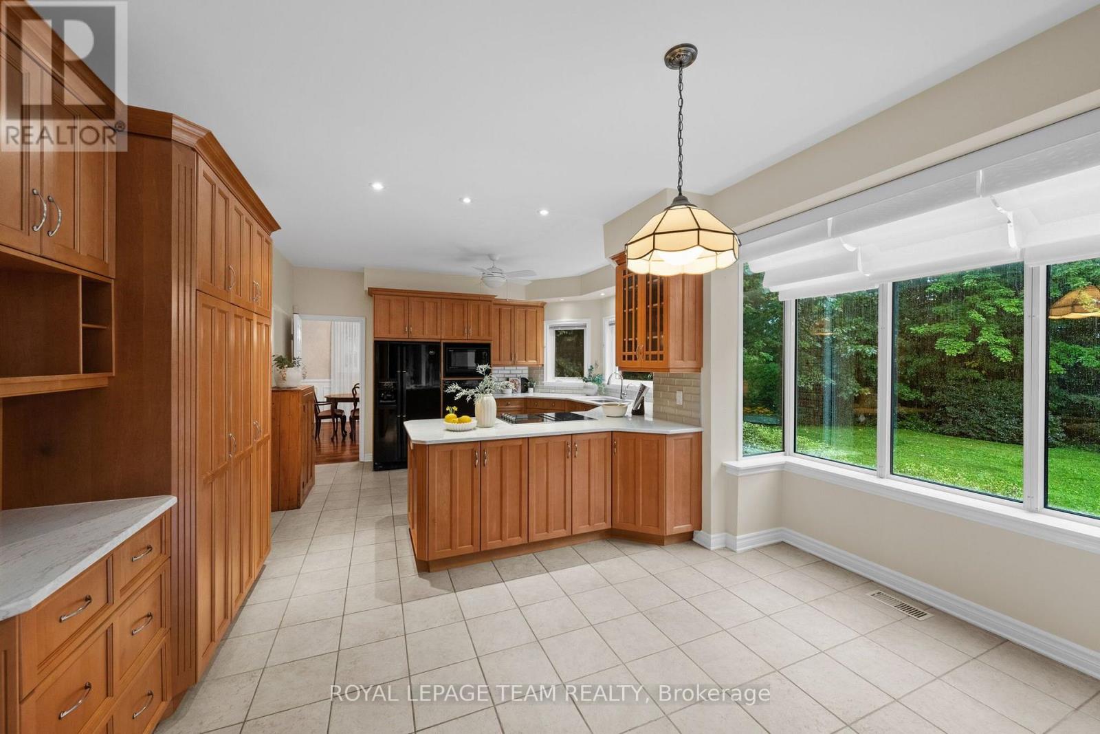 1264 Potter Drive Property Photo 14