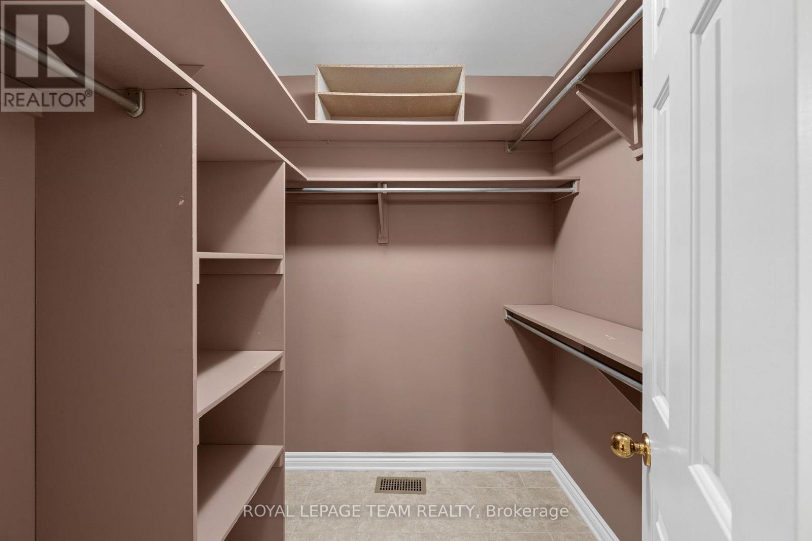 1264 Potter Drive Property Photo 28