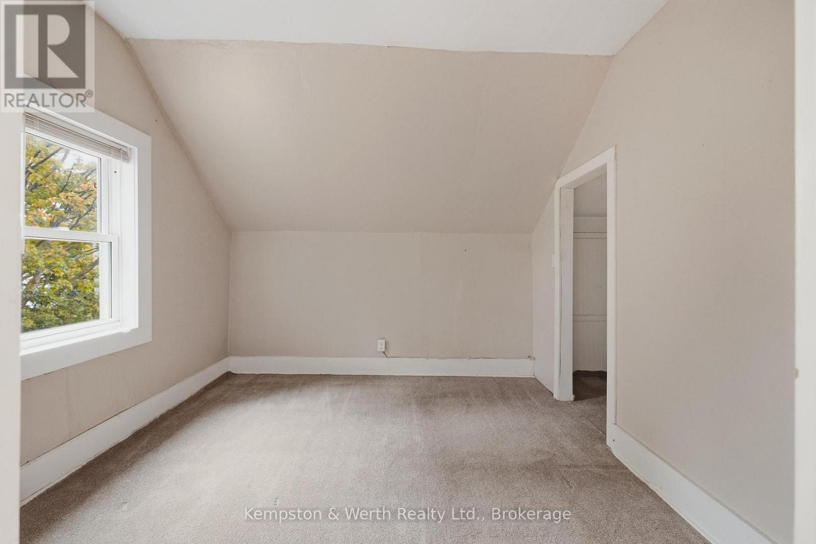 485 Wallace Avenue S Property Photo 22