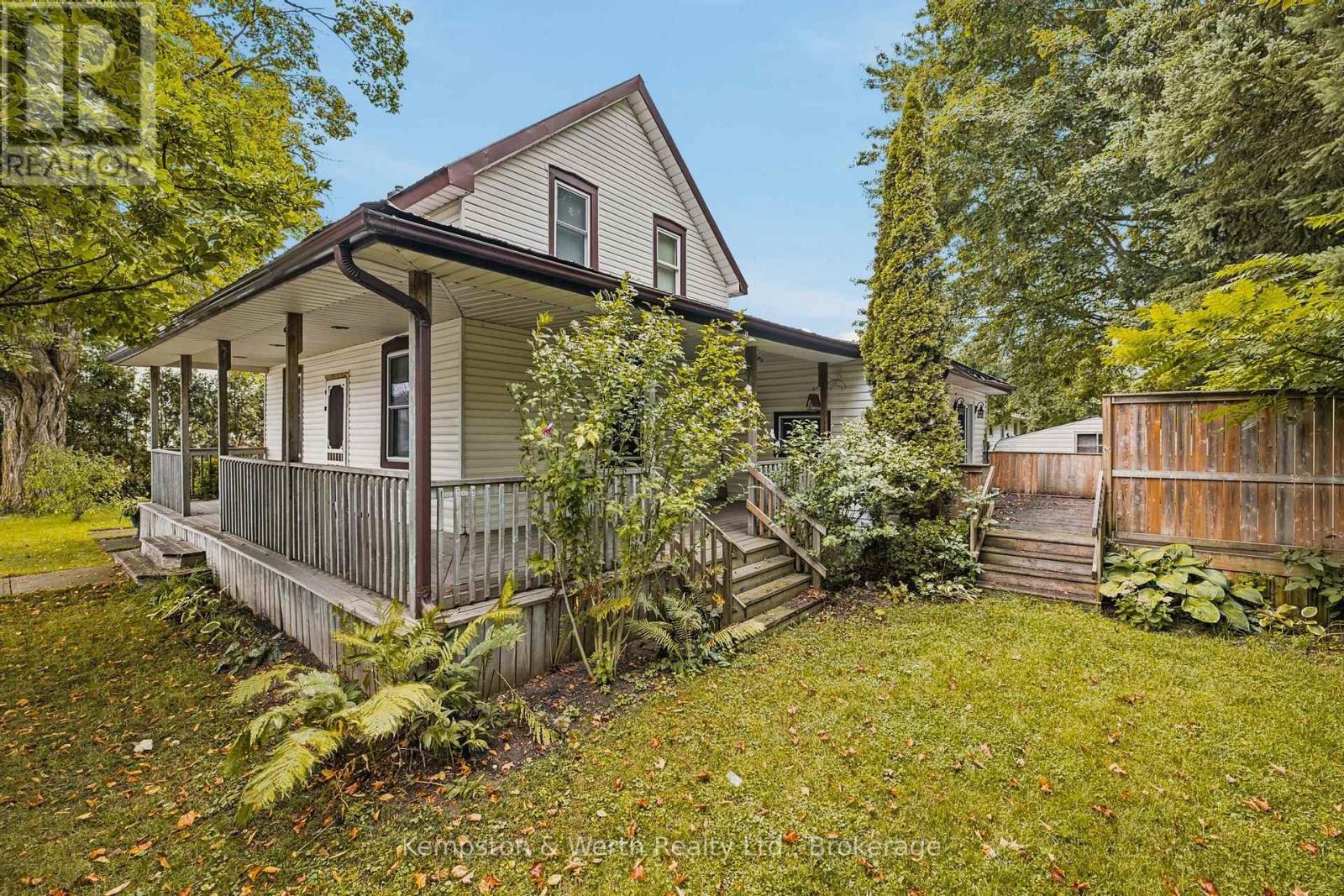 485 Wallace Avenue S Property Photo 29