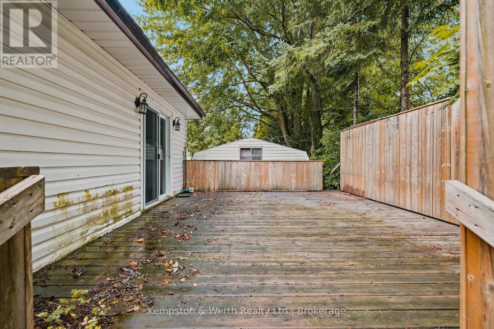 485 Wallace Avenue S Property Photo 30
