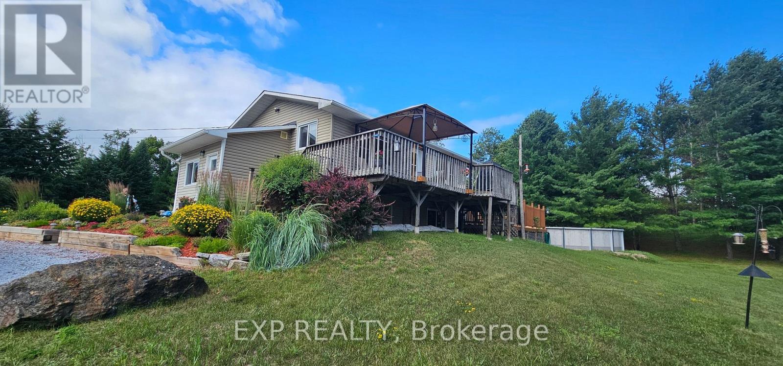173 Janet Drive Property Photo 1