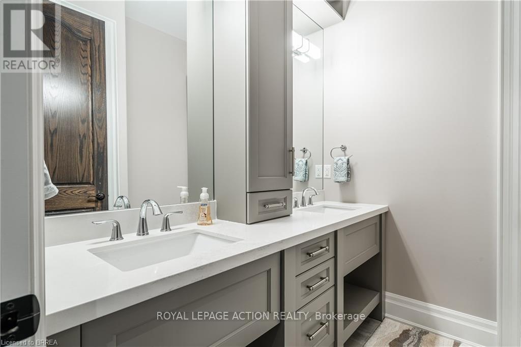 49 Ruijs Boulevard Property Photo 25