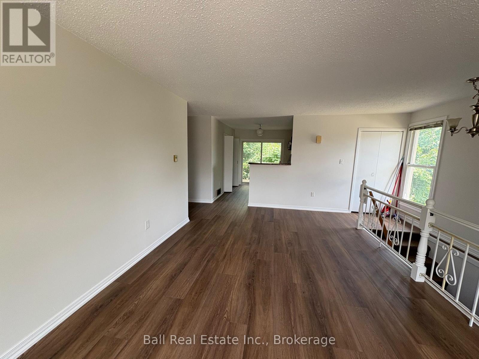 2 - 48 Anne Street Property Photo 6
