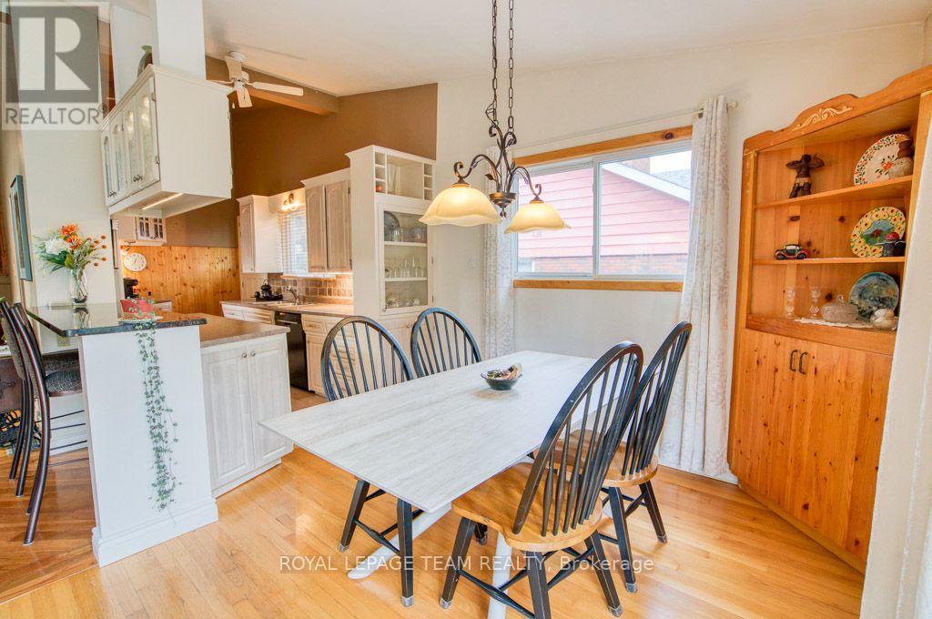 220 Ancaster Avenue Property Photo 14