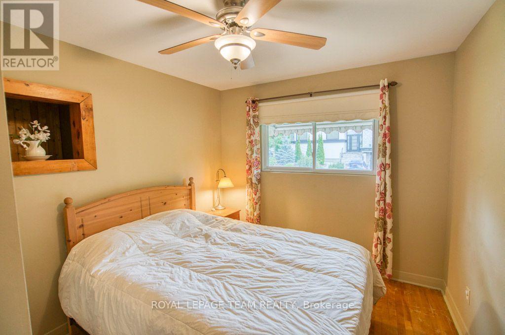 220 Ancaster Avenue Property Photo 27
