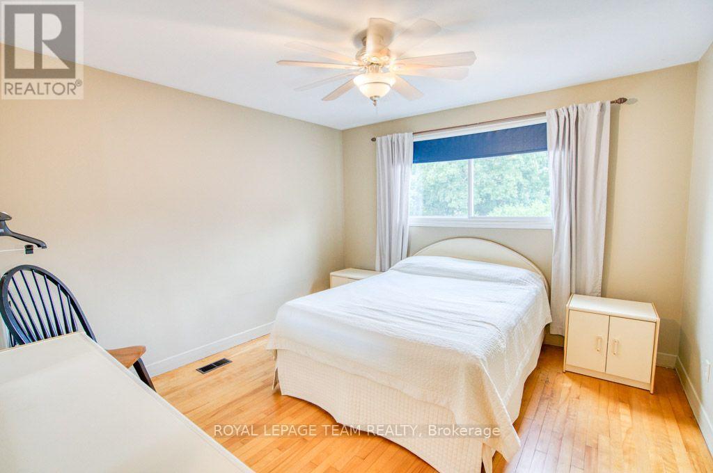 220 Ancaster Avenue Property Photo 28