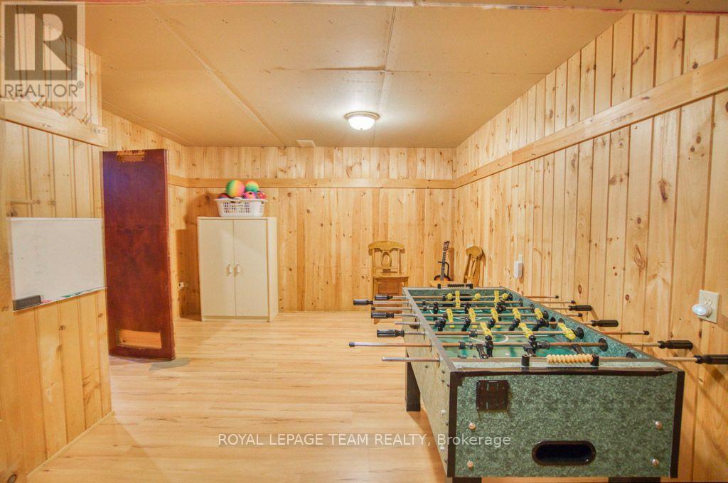 220 Ancaster Avenue Property Photo 36