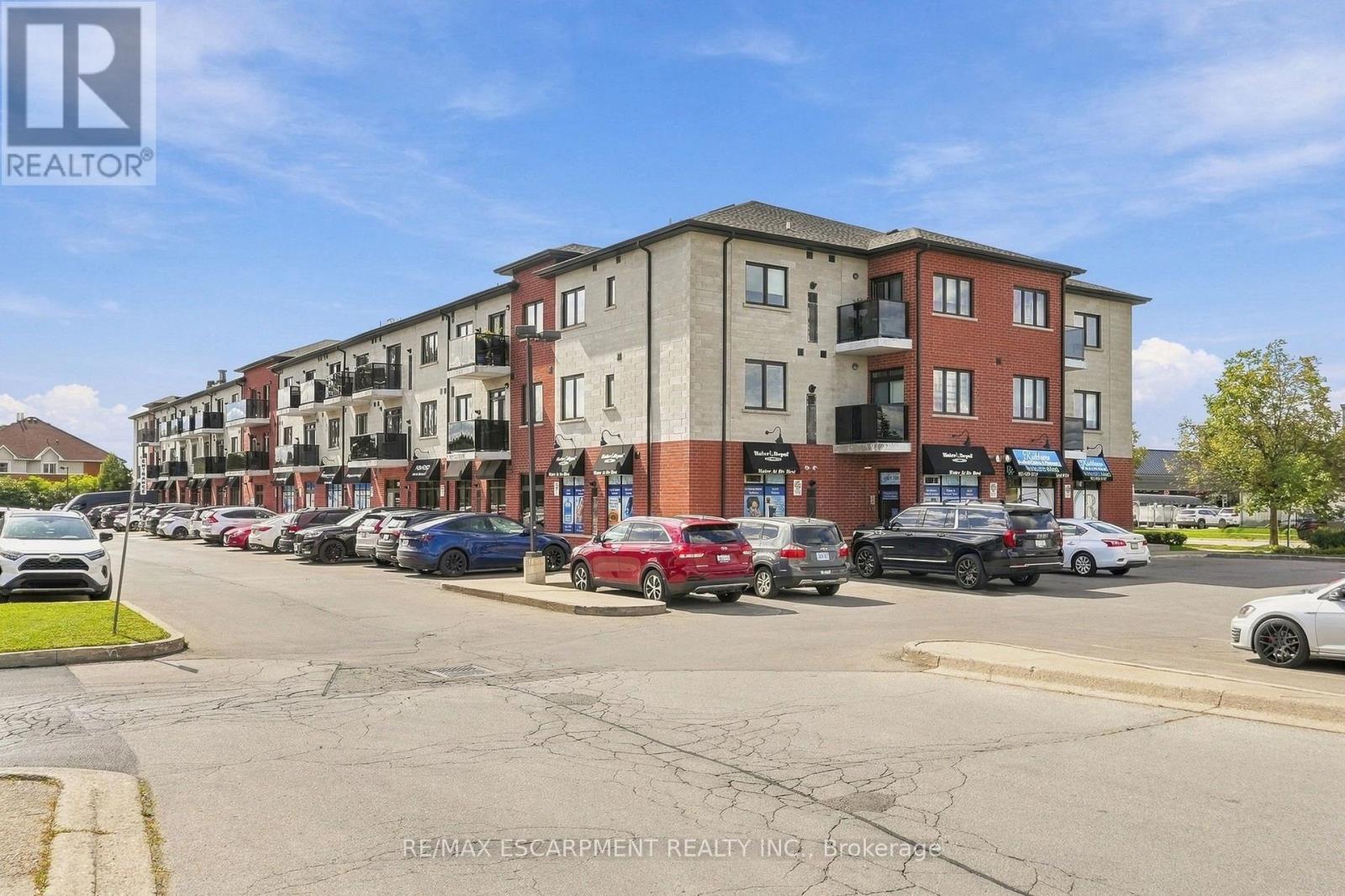 321 - 170 Rockhaven Lane Property Photo 2